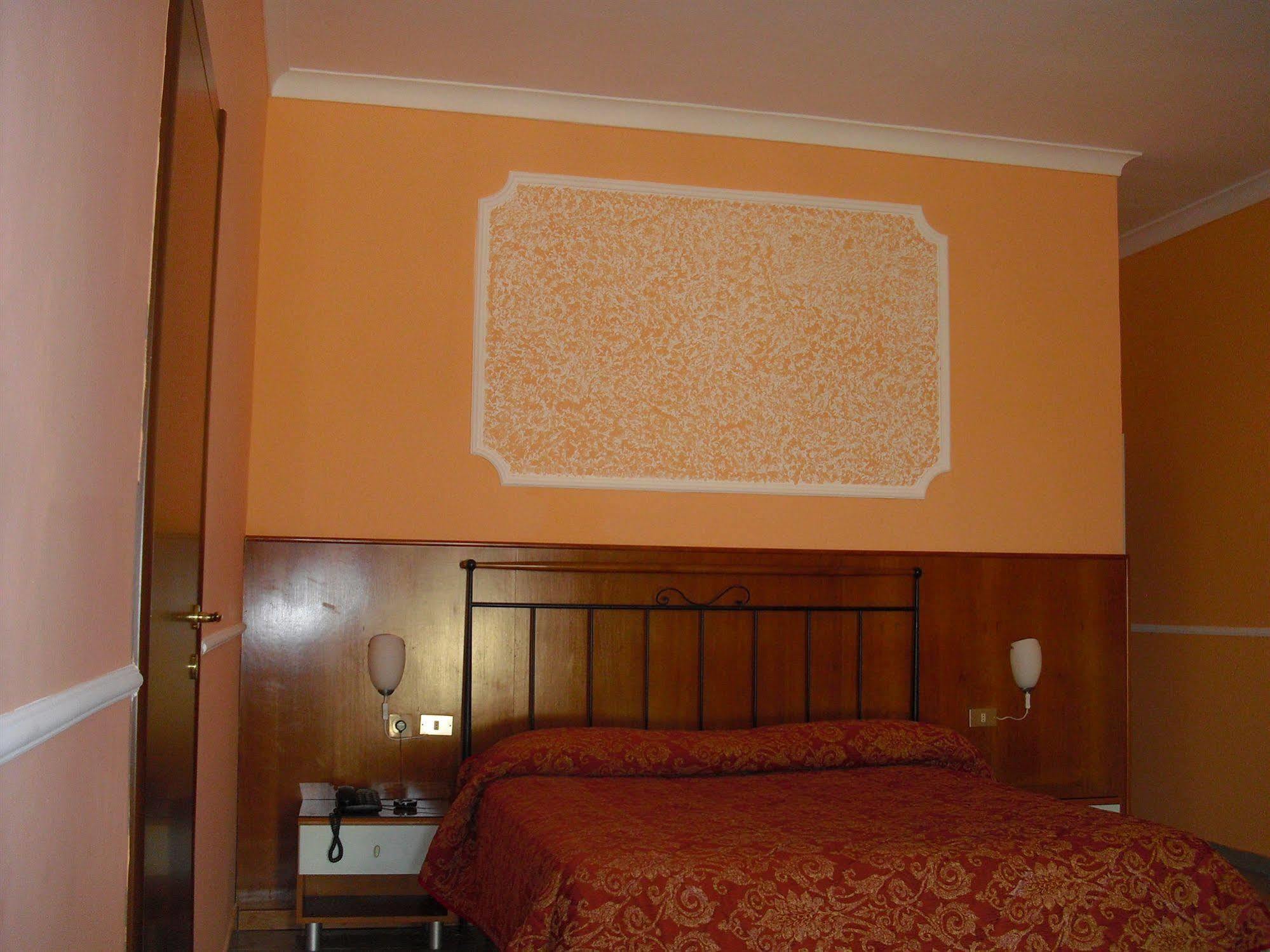 Darfla Hotel Pozzuoli Exterior photo